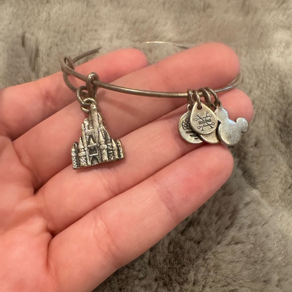 DISCONTINUED Alex & Ani Silver Disney Cinderella Castle Bracelet - Picture 2 of 4